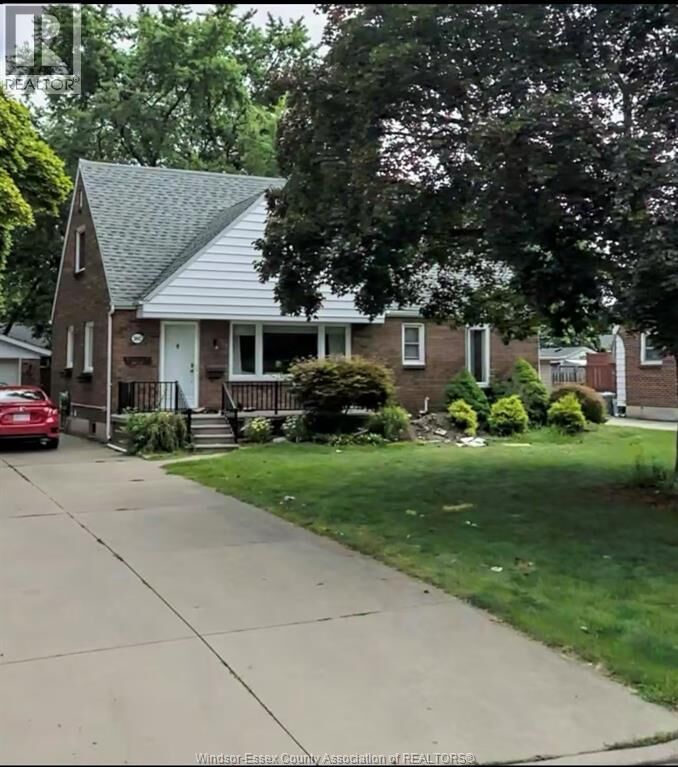 Property Photo: 3002 Radisson Lower ON N9E 1Y5
