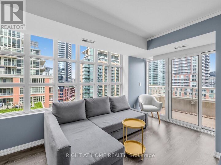 Property Photo: 65 East Liberty Street 1012 ON M6K 3R2
