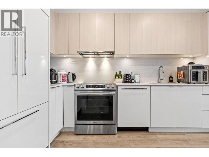 Property Photo: 1892 Starling Drive 215 BC V4M 0C7