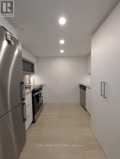 Property Photo:  30 Tretti Way 418  ON M3H 0E3 