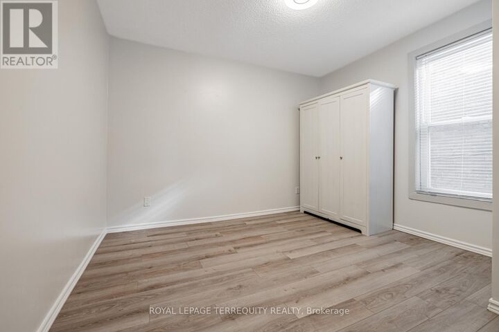 Property Photo:  171 Christie Street Top Floor  ON M6G 3B3 