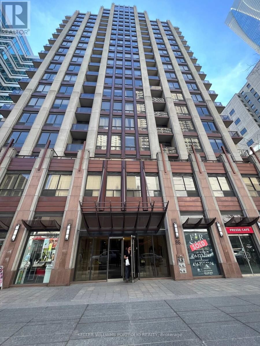 Property Photo: 85 Bloor Street East 1512 ON M4W 3Y1