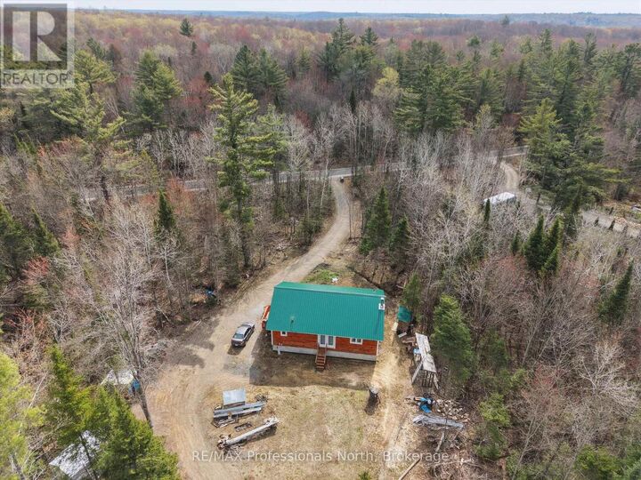 1070 Vankoughnet Road — photo 1
