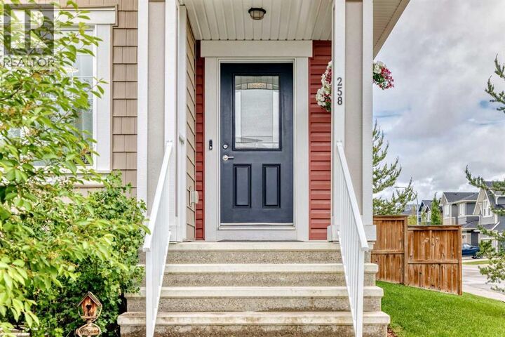 Property Photo:  258 Fireside Drive  AB T4C 2L6 