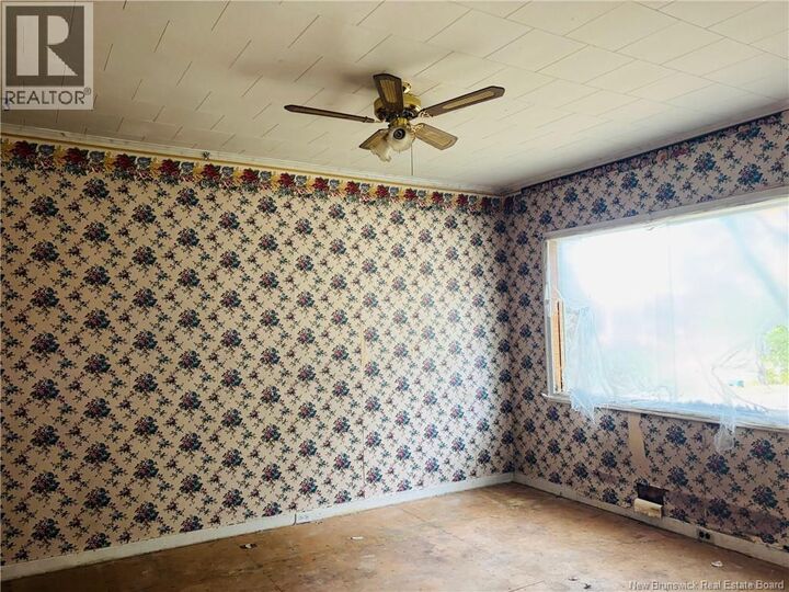 Property Photo:  22 Beech Street  NB E6J 1V8 