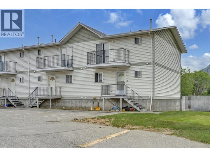 Property Photo: 1020 Cedar Street 10 BC V0H 1R5