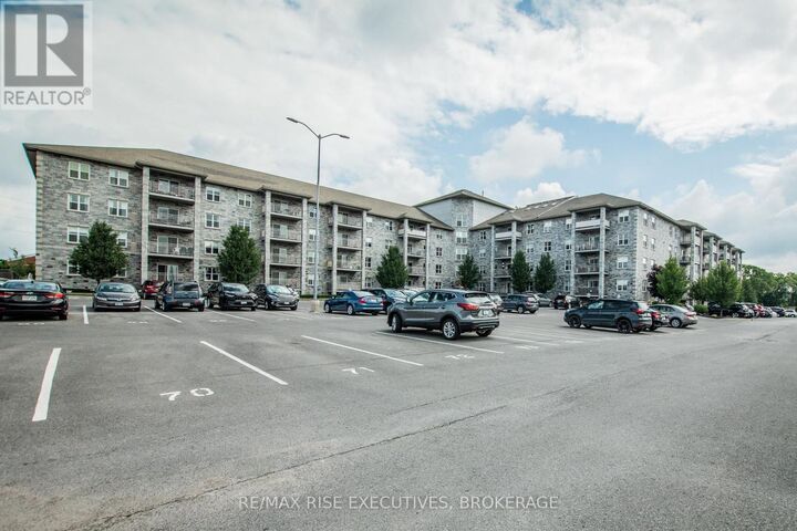 Property Photo: 539 Armstrong Road 516 ON K7M 0C6