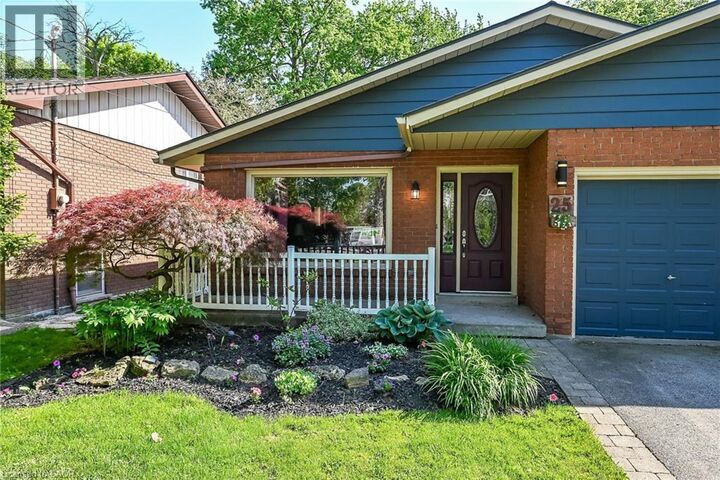 Photo de la propriété: 25 Inverness Avenue ON L9C 1A1