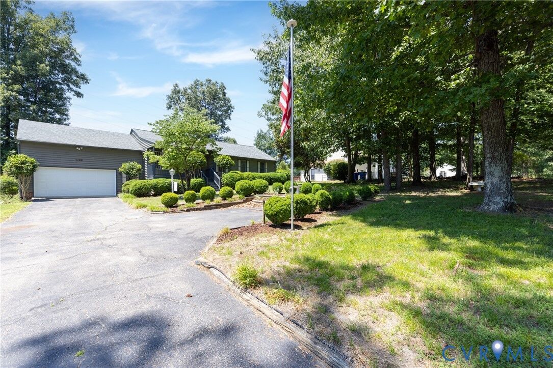 Property Photo:  617 Rebel Ridge Road  VA 23834 