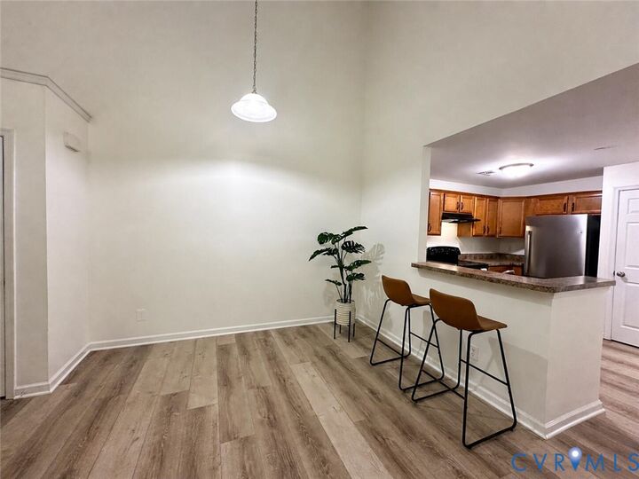 Property Photo: 431 Old Colonial Way 302 VA 23608