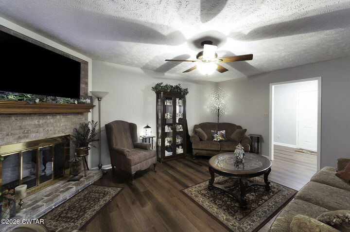 Property Photo: 102 Candlewick Drive TN 38305