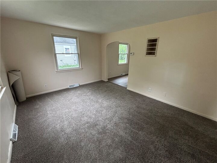 Property Photo:  4443 Eichelberger Avenue  OH 45406 