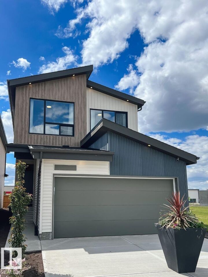 202 Stetson Loop — photo 1