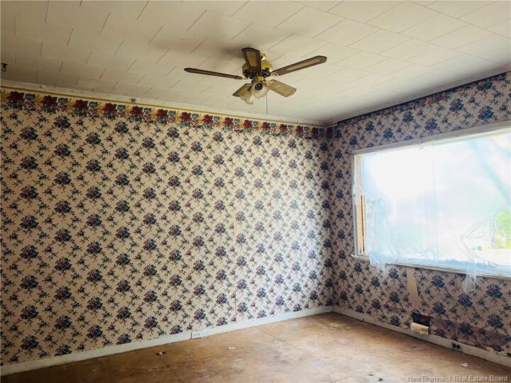 Property Photo:  22 Beech Street  NB E6J 1V8 