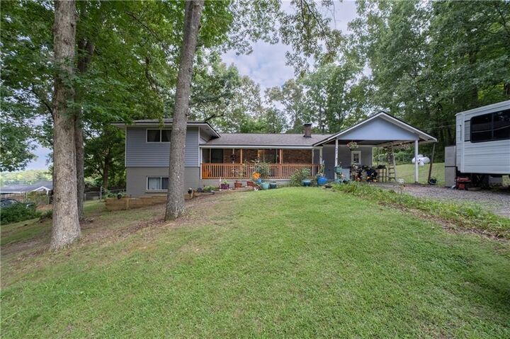 Property Photo:  31 Rock Fence Circle SE  GA 30121 