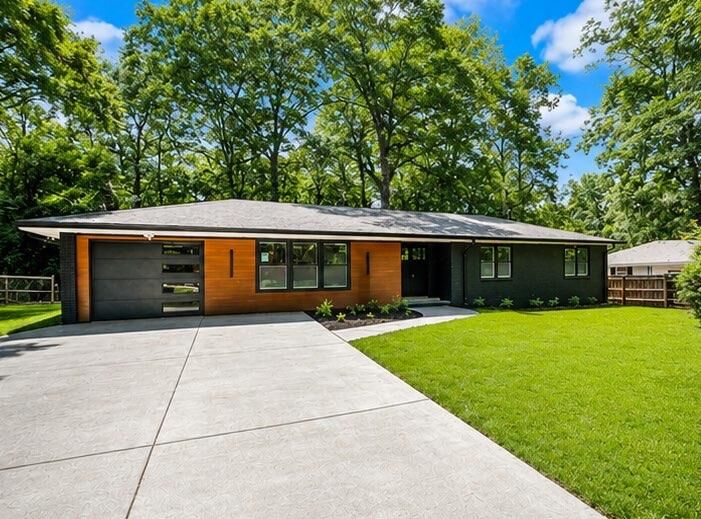 Property Photo: 4834 Tilly Mill Road GA 30360
