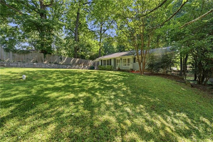 Property Photo:  1087 N Hills Drive  GA 30033 