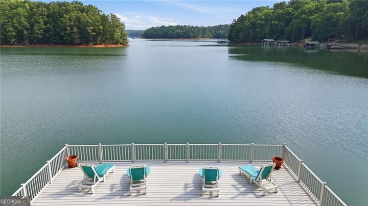 Property Photo: 5720 Chestatee Landing Drive GA 30506