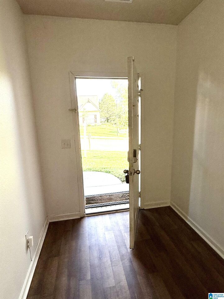 Property Photo: 4516 Winchester Hills Way AL 35215