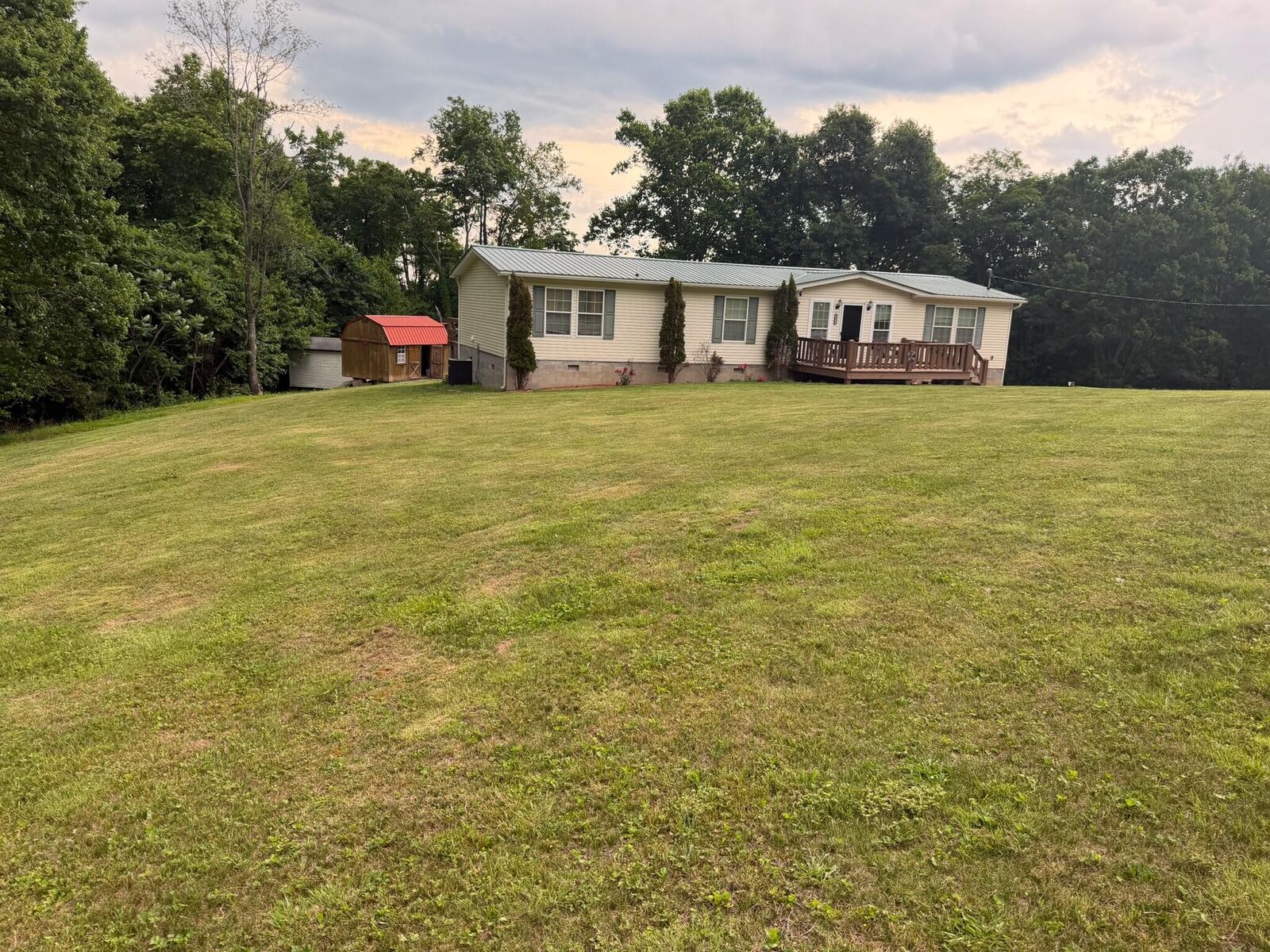 Property Photo: 2298 Mountain View WV 24910