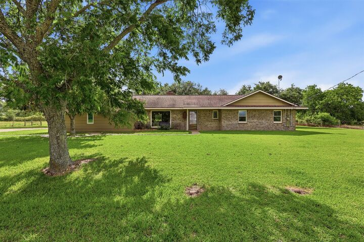 Property Photo:  20602 County Road 270  TX 77435 