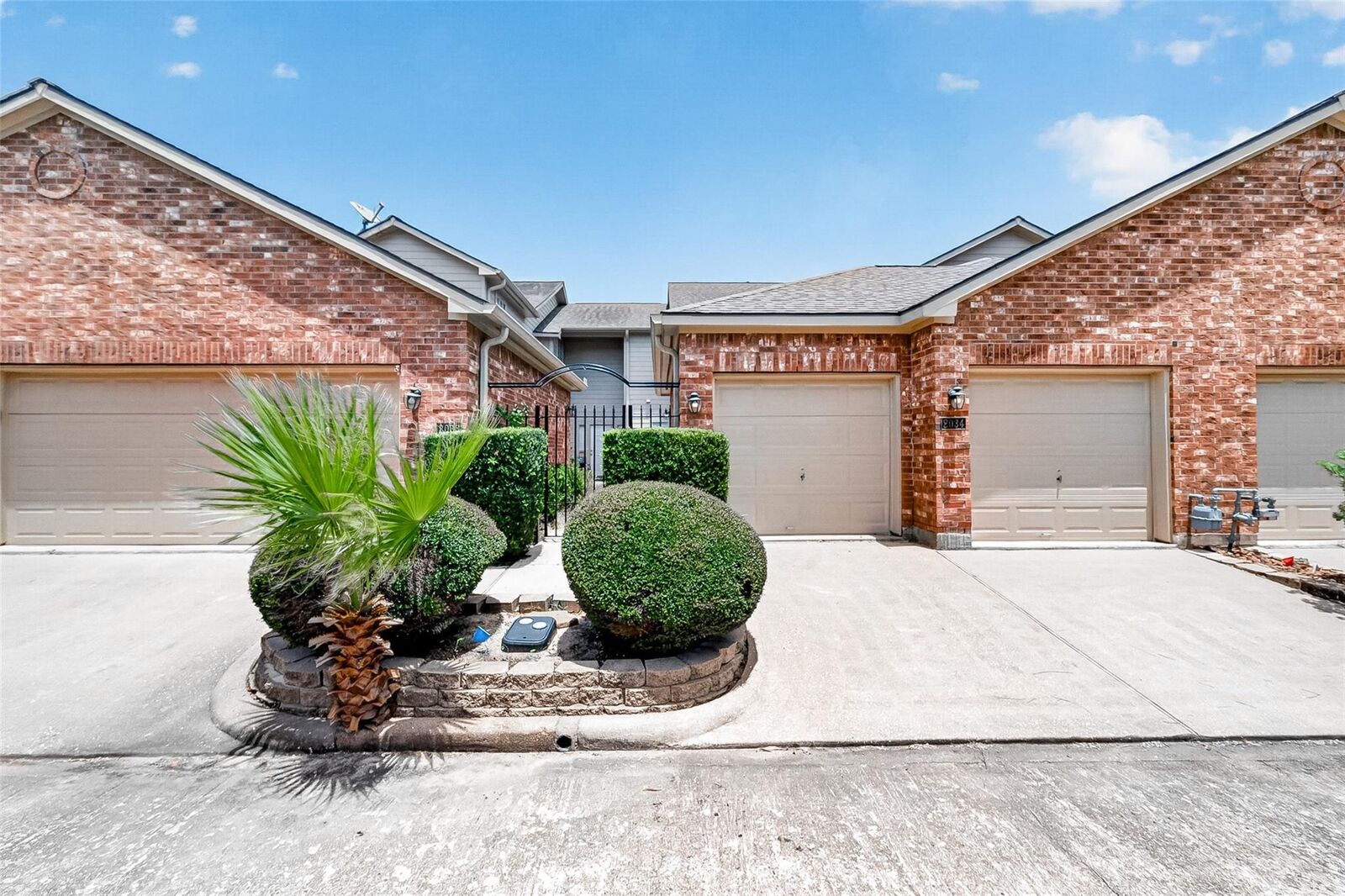 Property Photo: 2034 Glencove Drive TX 77586