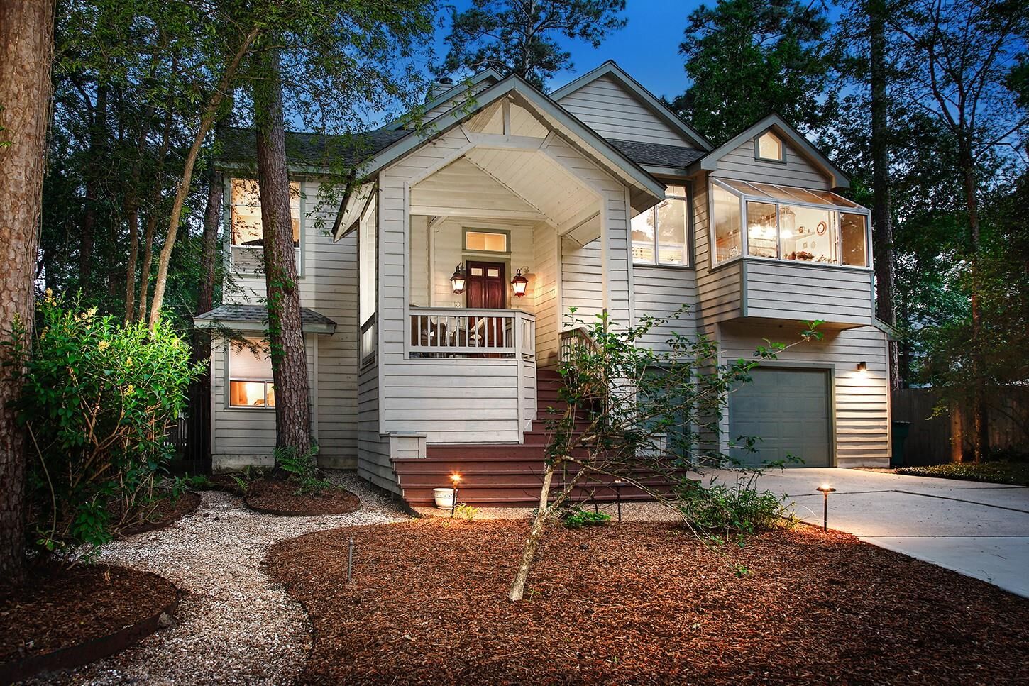 Property Photo:  18 S Slash Pine Park  TX 77380 