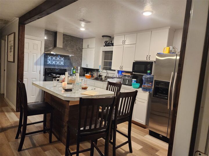 Property Photo: 1246 County Road 332 TX 77327