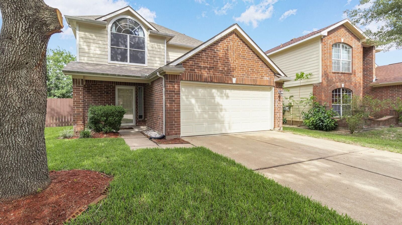 Property Photo:  12707 Sandbur Valley Way  TX 77045 