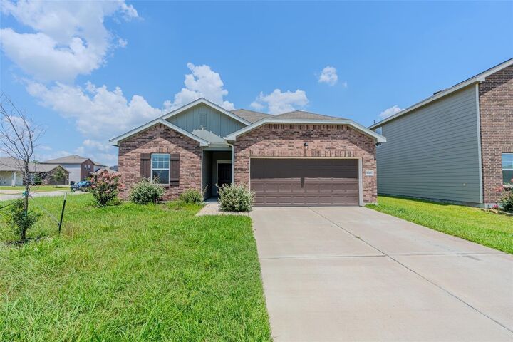 Property Photo:  6307 Highland Heights Dr  TX 77469 