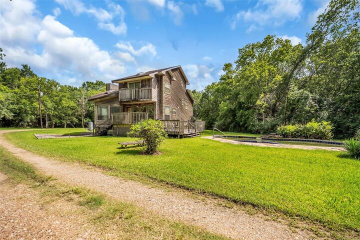 Property Photo: 1355 County Road 145 TX 77511