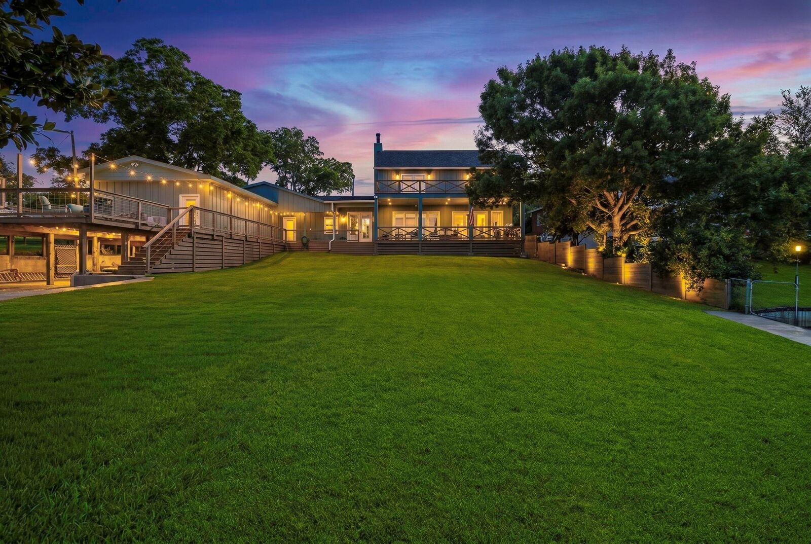 Property Photo: 326 Nugent Drive TX 77351
