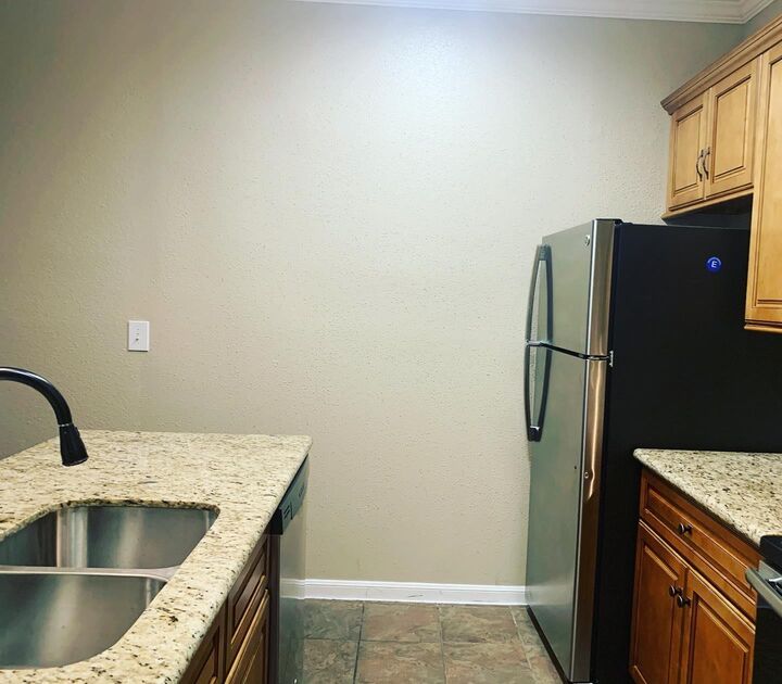 Property Photo:  2475 Underwood Street 169  TX 77030 