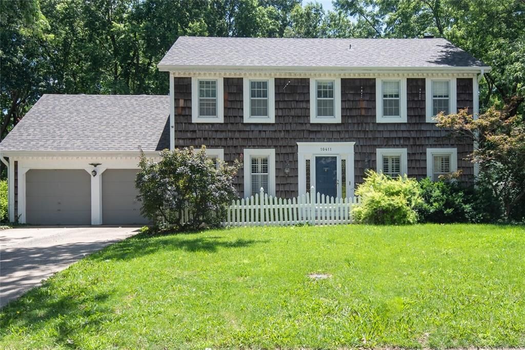 Property Photo: 10411 W 52nd Terrace KS 66203