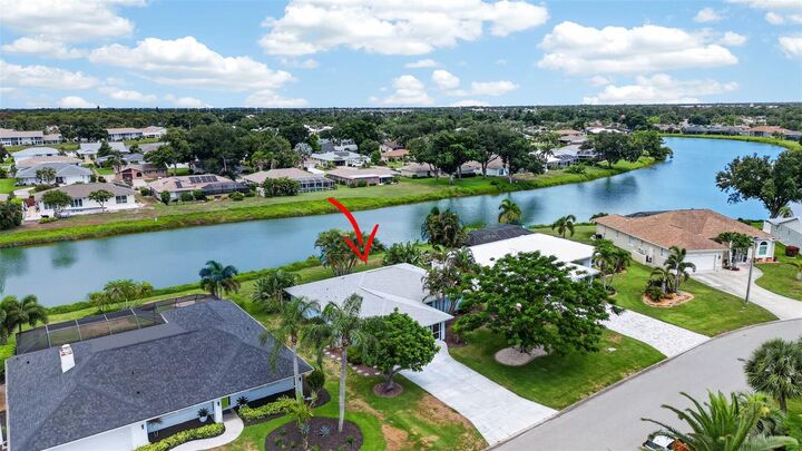 Property Photo: 1226 Pine Needle Road FL 34285