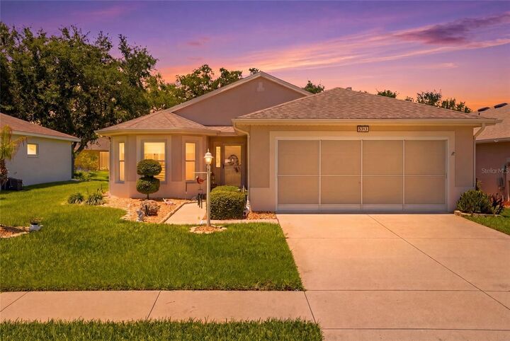 Property Photo: 5313 Fantasy Way FL 34748