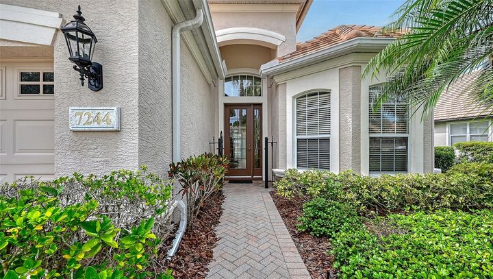 Property Photo: 7244 Orchid Island Place FL 34202