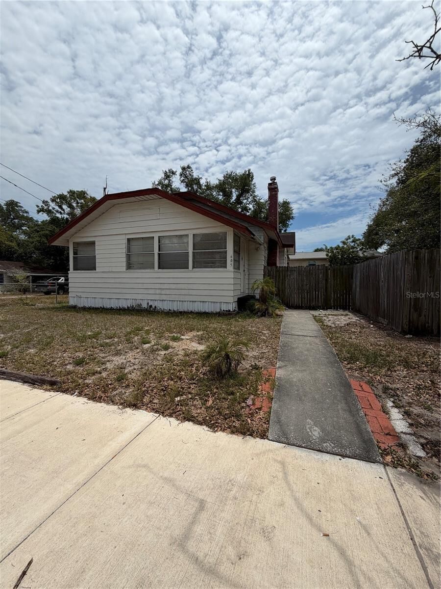 Property Photo: 605 Belleview Boulevard FL 33756