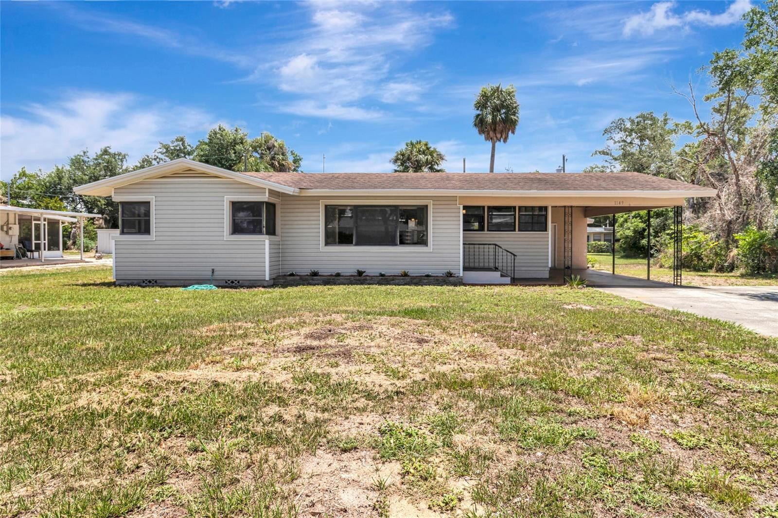 Property Photo:  1149 Bloxam Avenue  FL 34711 