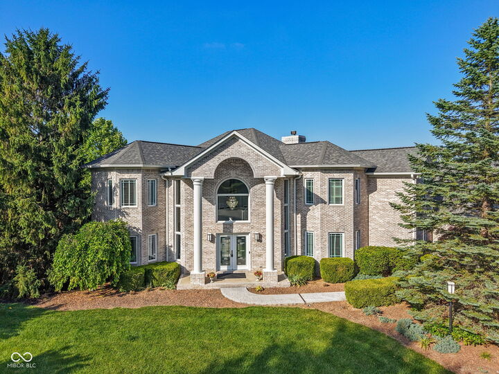 Property Photo:  2430 Crossfields Court  IN 46032 
