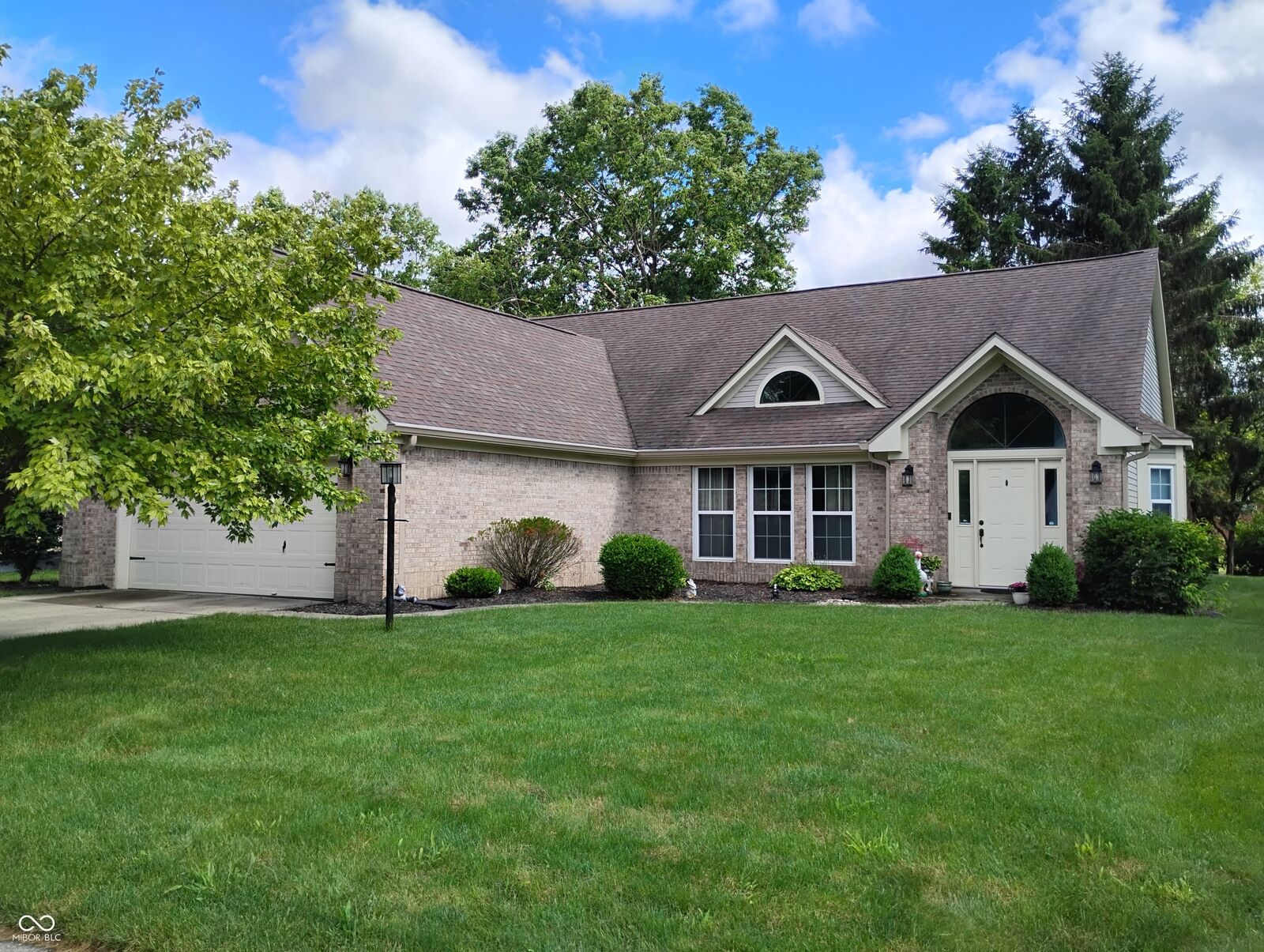 Property Photo:  509 Amberleaf Trail  IN 46074 