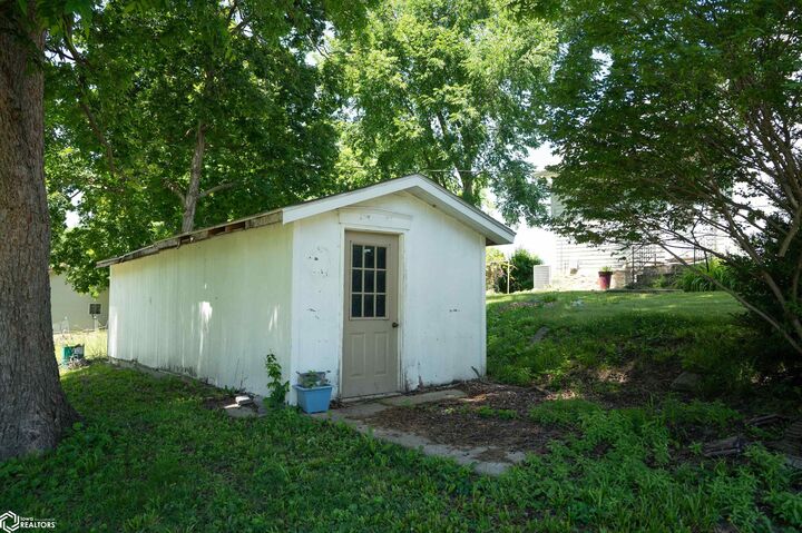 Property Photo: 515 S. 5th Street IL 62379