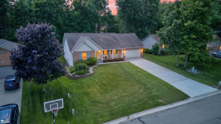 Property Photo:  5316 Chin Maya Drive  MI 48473 