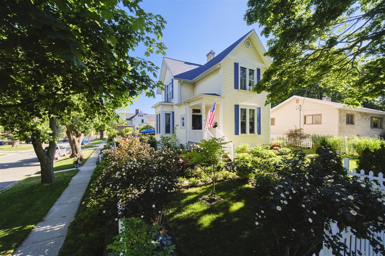 Property Photo:  377 4th Street  MI 49660-2944 