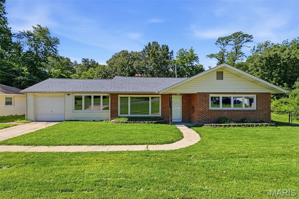 Property Photo: 8736 Marvista Drive MO 63114