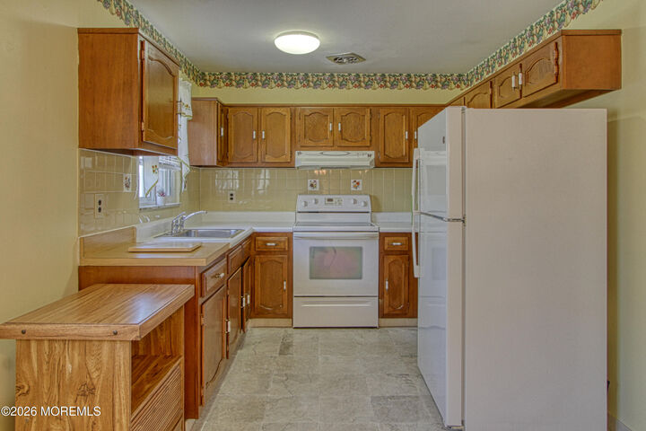 Property Photo:  992 Constitution Boulevard  NJ 08759 