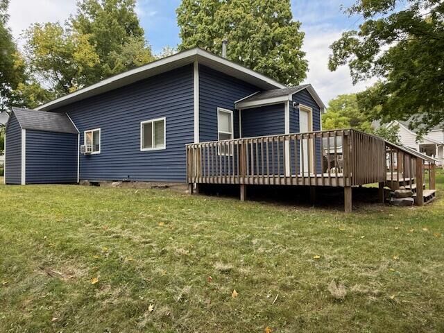 Property Photo: 37 E Jefferson Street MI 49337