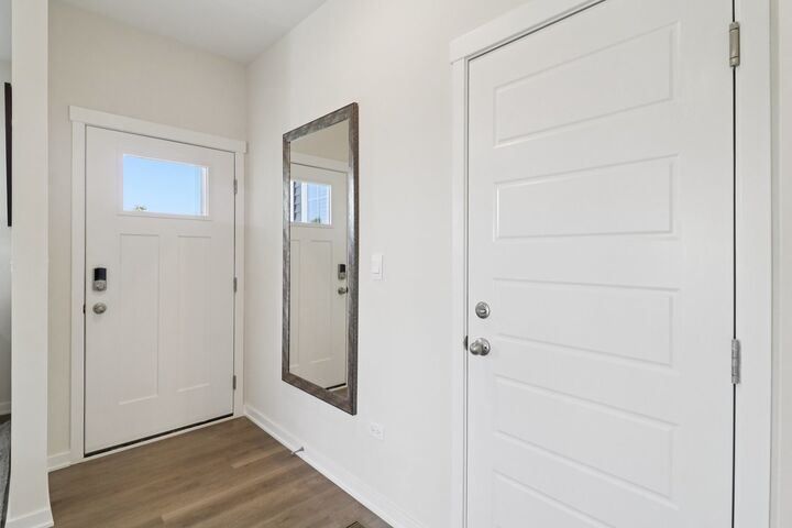 Property Photo: 1704 Baler Avenue IL 60503