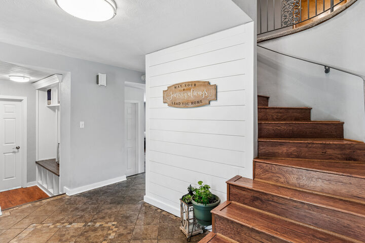Property Photo: 3225 Randy Road IL 60431