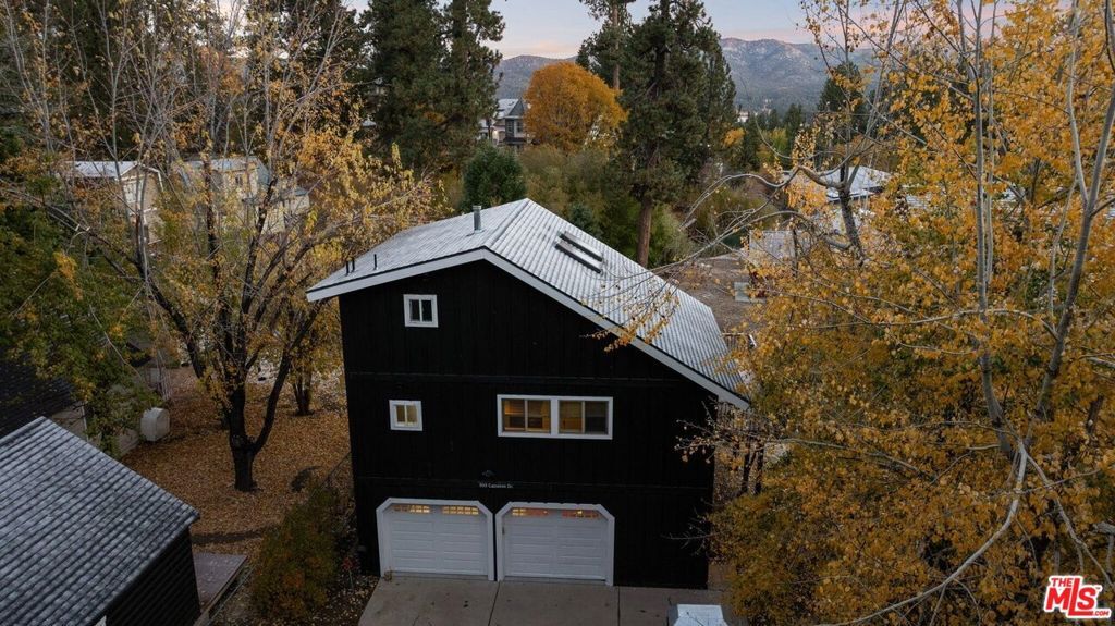 Property Photo:  993 Cameron Drive  CA 92315 